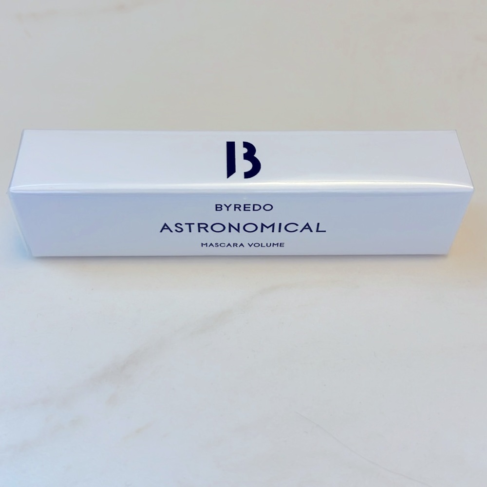 BYREDO • Astronomical Mascara Volume - Picture 7 of 9